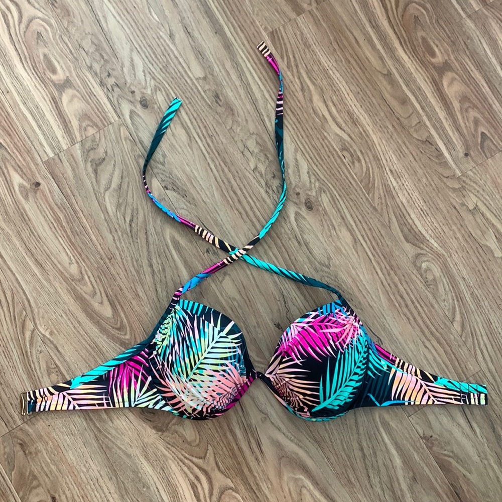 NWOT SHADE & SHORE 38DD BIKINI TOP